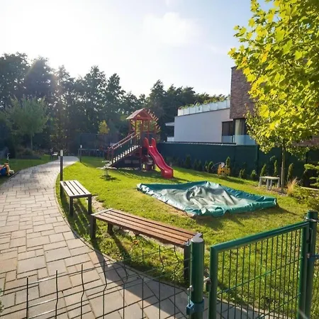 Luxusny Pod Karpatami Lägenhet *